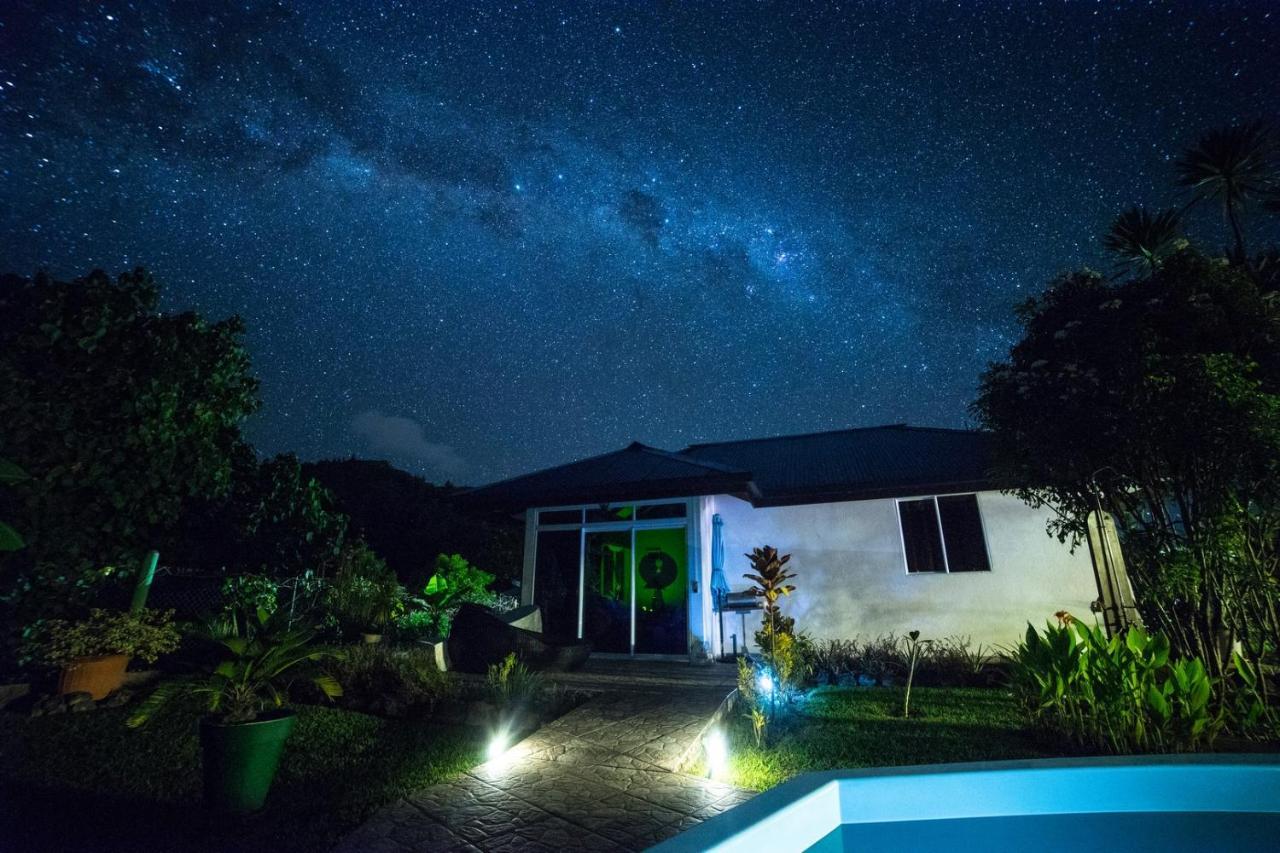 La Maison Du Voyage Tevaitoa Bagian luar foto